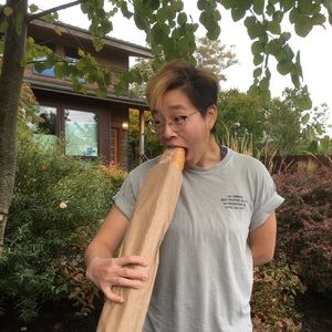 Meet your Posher, Emily